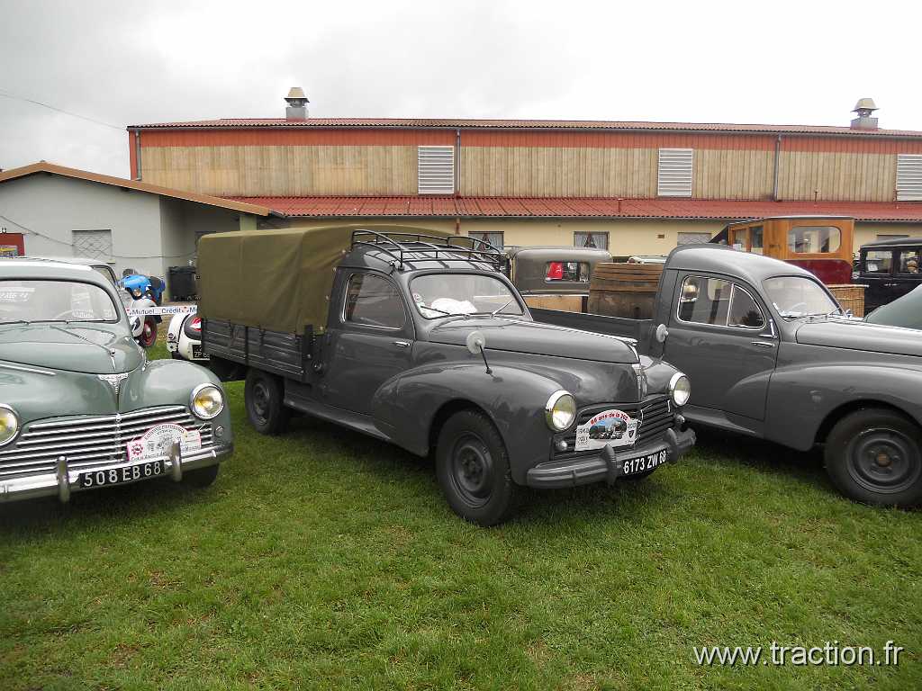 2013_Rustenhart (44).JPG - 06/10/2013 - 68740 RUSTENHART 33ème Randonnée Internationale des Vendanges - Peugeot 203 Pick-up